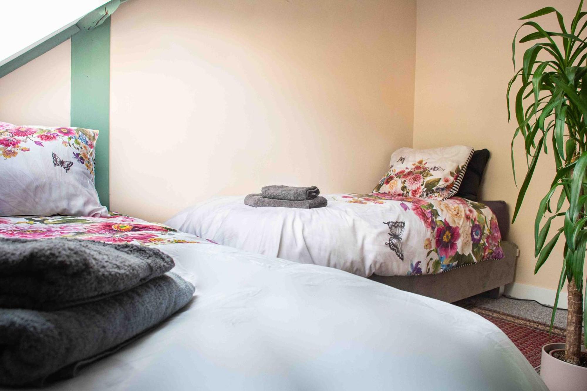 Bohemian Experience Wellness, Jacuzzi, Sauna, Bbq, Garden, Sleeps 14 Kockengen Buitenkant foto