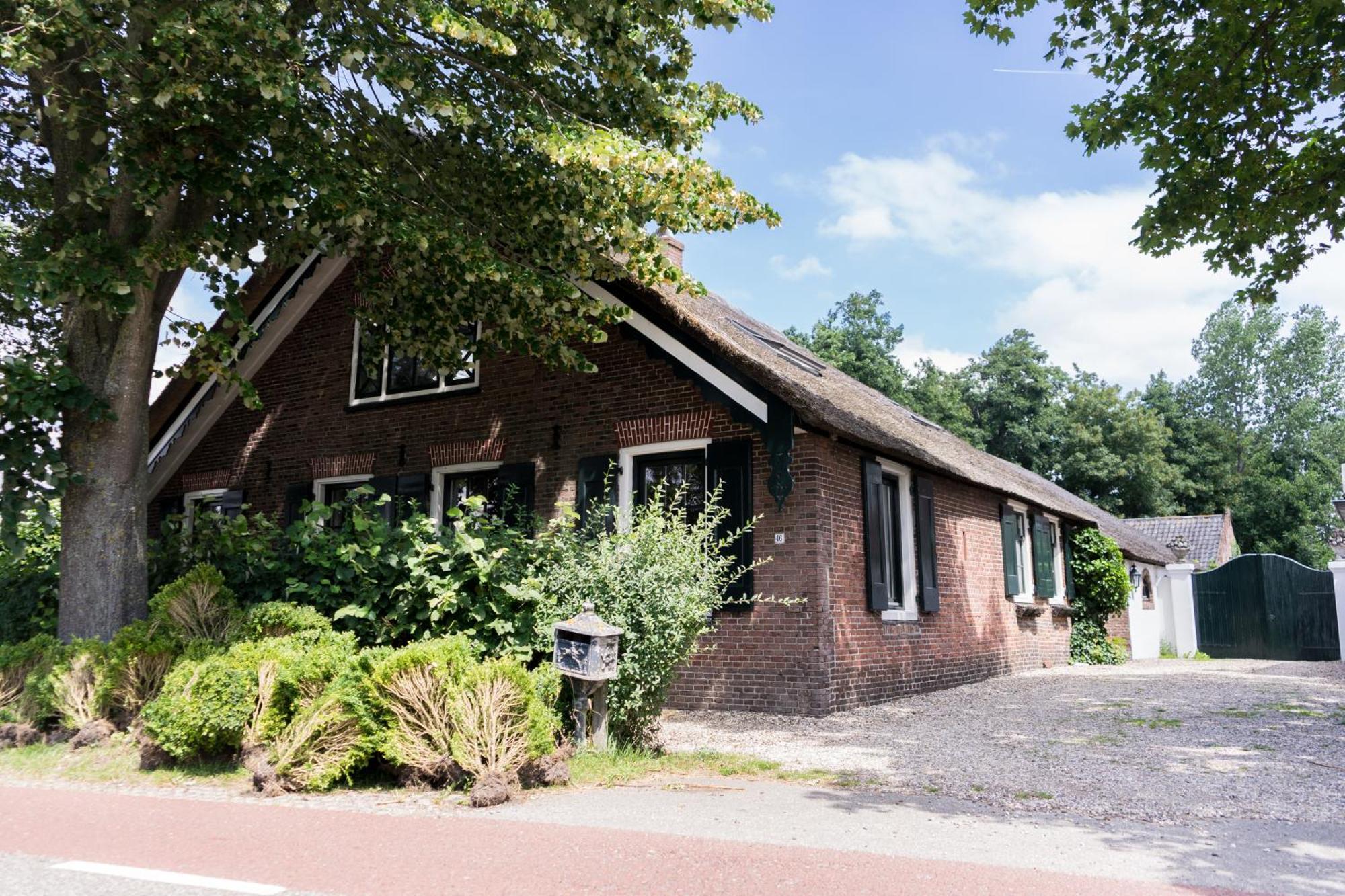 Bohemian Experience Wellness, Jacuzzi, Sauna, Bbq, Garden, Sleeps 14 Kockengen Buitenkant foto